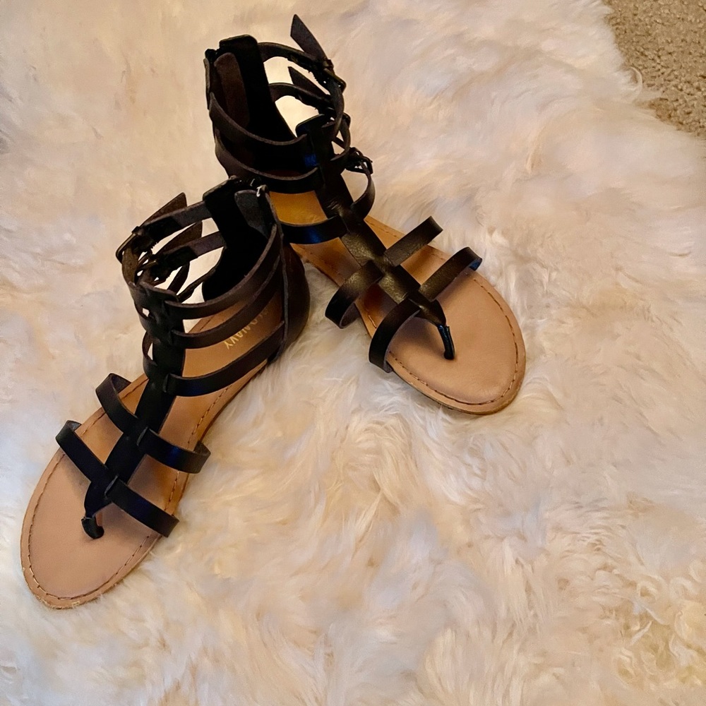 Old Navy Gladiator Sandals Size 7.  Gently worn